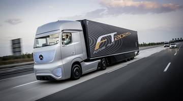 Компания Mercedes создала самоуправляемый грузовик будущего