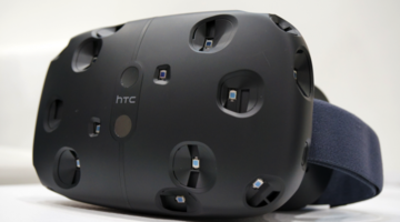 VR-гарнитура Vive поступит в продажу в апреле 2016 года